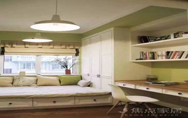 榻榻米和書(shū)桌的組合，才是小戶(hù)型的最佳選擇