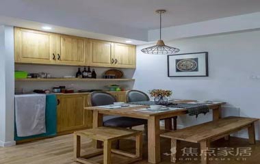 陽臺(tái)規(guī)劃成書房,家里有了小小圖書館