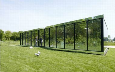 國(guó)外創(chuàng)意鏡子私宅 用鏡面做成的夢(mèng)幻外墻