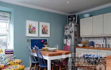 45平明艷一居 白領MM曬花樣風情屋