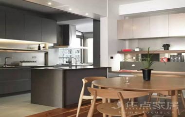 繁華都市中的“桃花源”