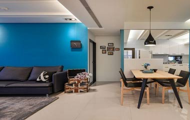 優(yōu)雅而寧靜的藍(lán)色 如一幅靜謐畫