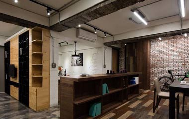 仿舊工業(yè)風(fēng)無痕接軌 50年老公寓精彩