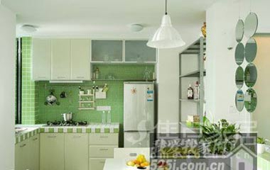 經(jīng)濟又實用 2012最新小戶型廚房裝修