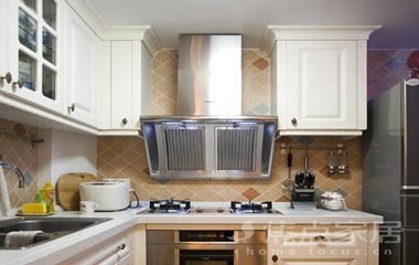 側吸式VS頂吸式，廚房吸油煙機哪種好