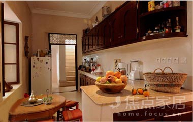 打造完美型廚房 小編推薦您9款L型廚柜